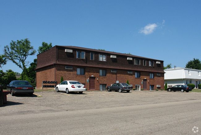 Primary Photo - Arbor Grove 2