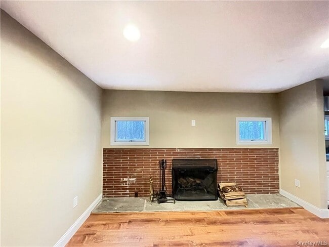 Building Photo - 291 Hortontown Rd