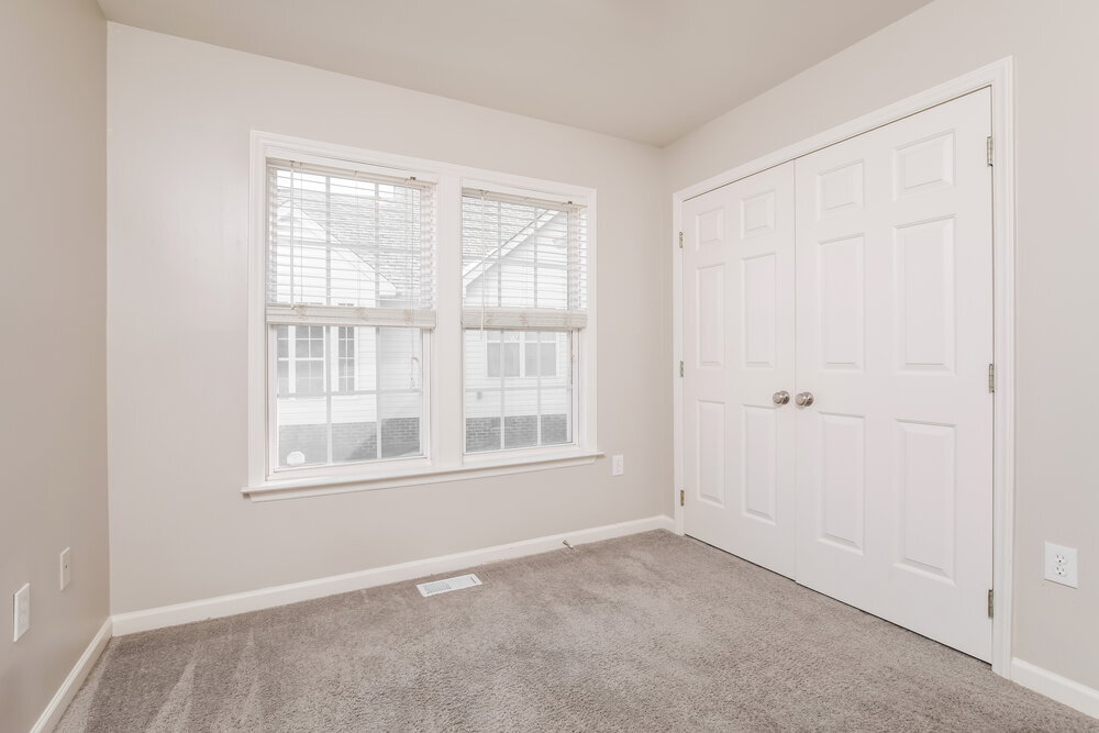 Building Photo - 305 Occidental Dr