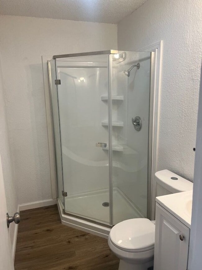 Building Photo - 409 Tahoka Rd