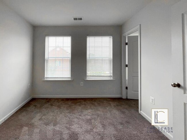 Building Photo - 9616 Wesbourne Dr