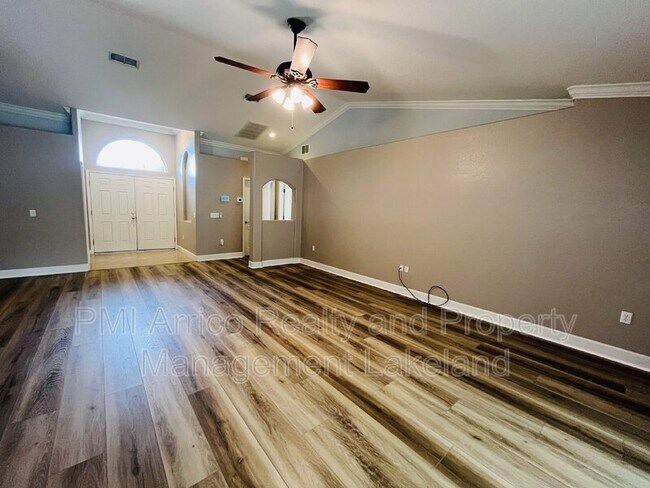 Building Photo - 4025 Byrds Crossing Dr