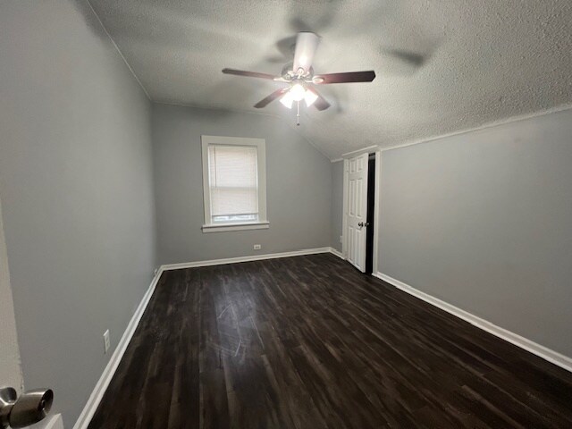 Building Photo - 11218 S Parnell Ave