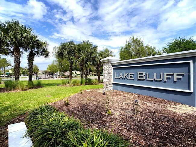 Building Photo - 447 Arbor Lakes Dr