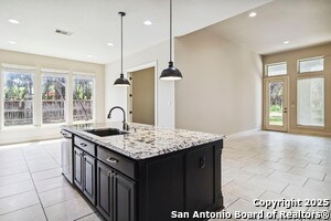 Building Photo - 944 Wilderness Oaks