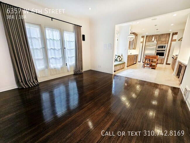 Building Photo - 6357 W 6th St