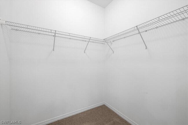 Building Photo - 1123 Tranquil Brk Dr