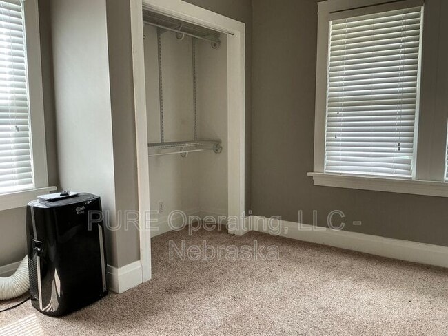 Building Photo - 4182 Wakeley St