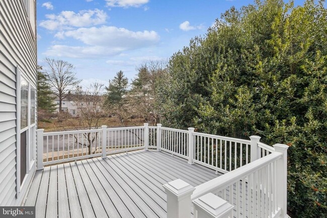 Building Photo - 12099 Wallower Way