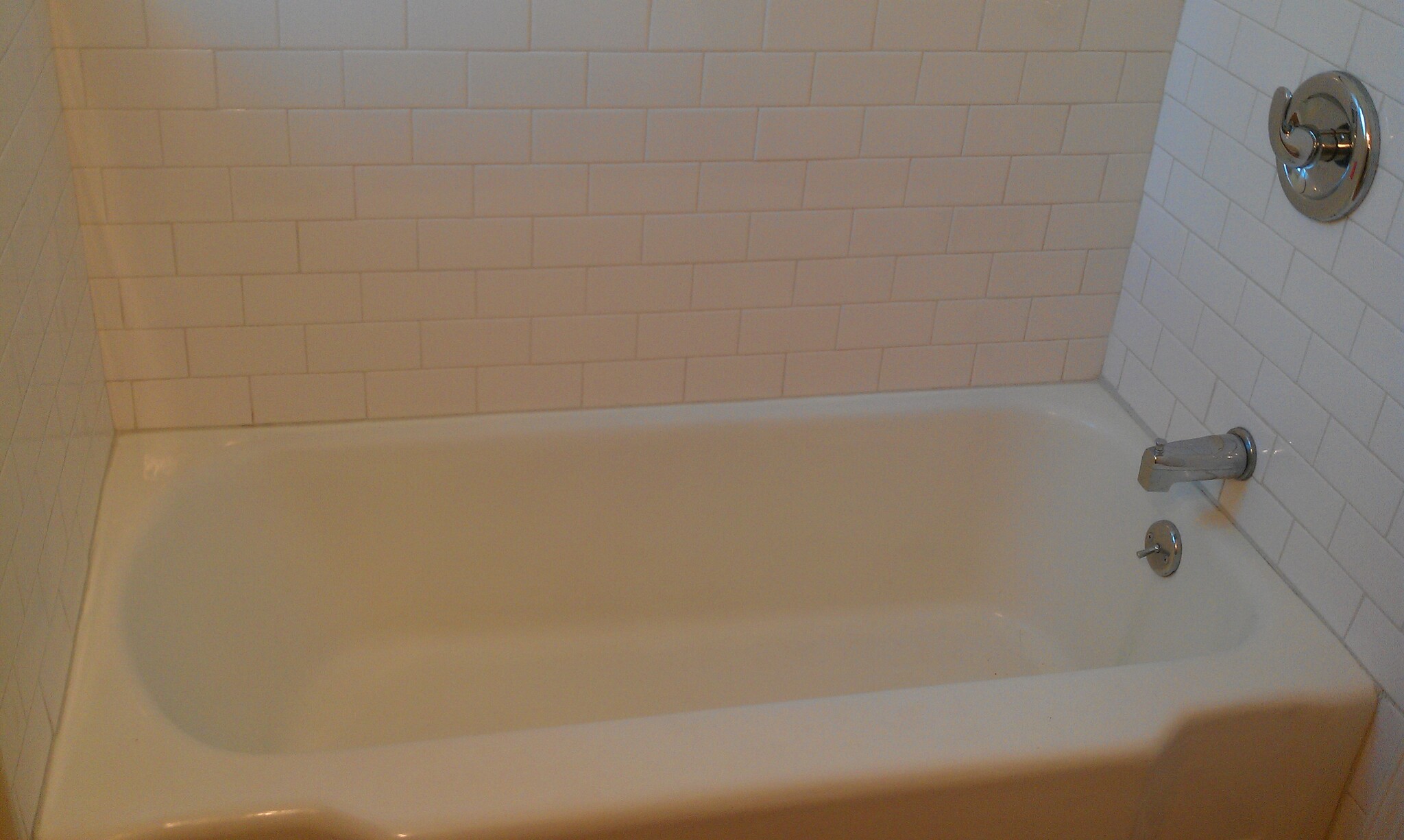 Upstairs full bathroom. - 227 Coventry Dr