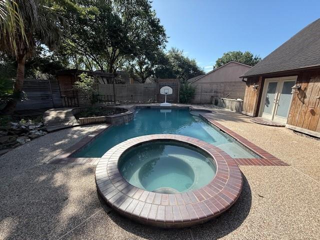 Building Photo - 2602 Cloverfield Ct