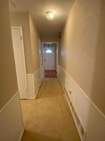 Building Photo - 7640 Dentcrest Dr
