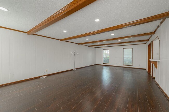 Building Photo - 2510 Wind Fall Ln