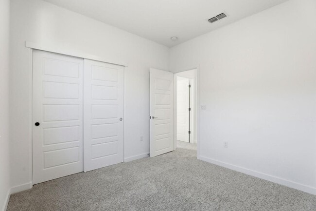 Building Photo - 3730 Benicia Ave