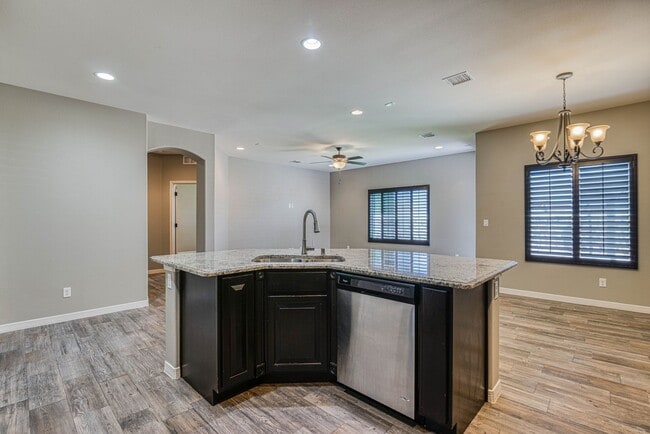 Building Photo - Beautiful East side House in Ventanas Subdivision