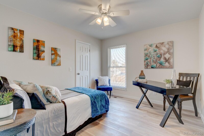 Building Photo - 2065 S Ivory St