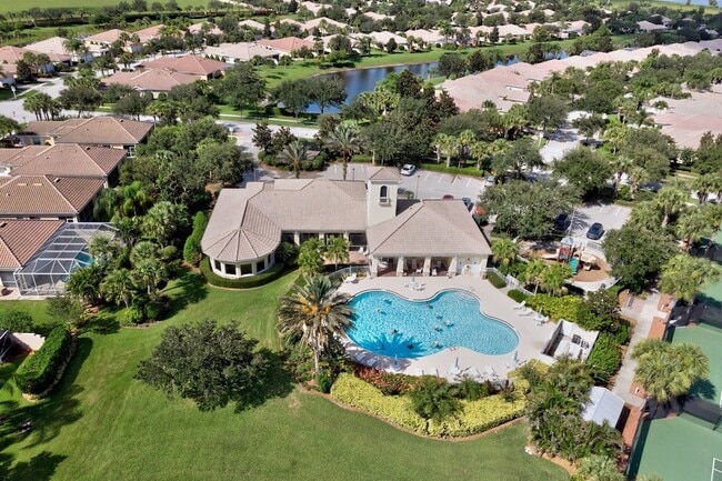 Building Photo - 4969 Corsica Square