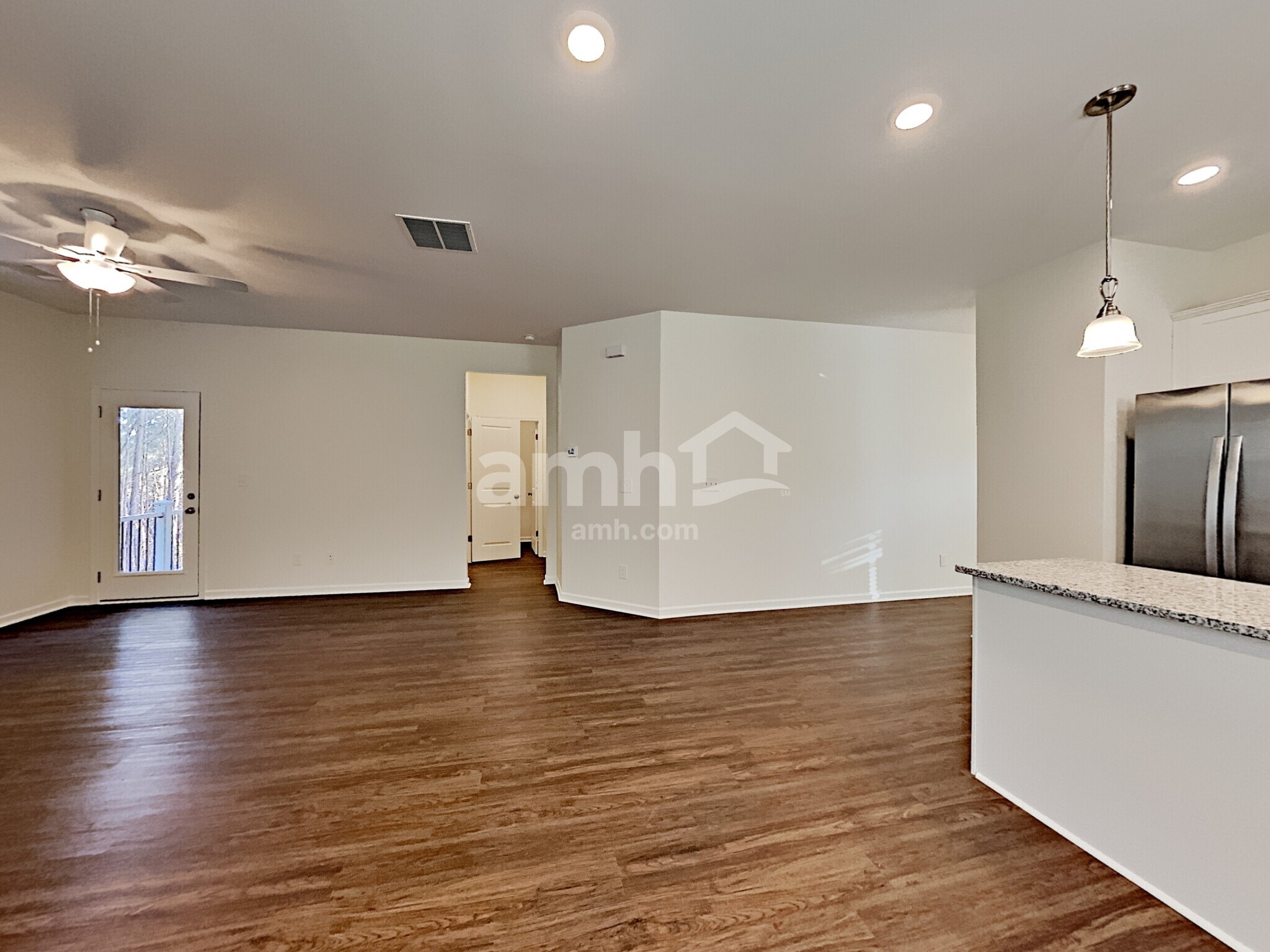 Building Photo - 172 Landsdown Xing