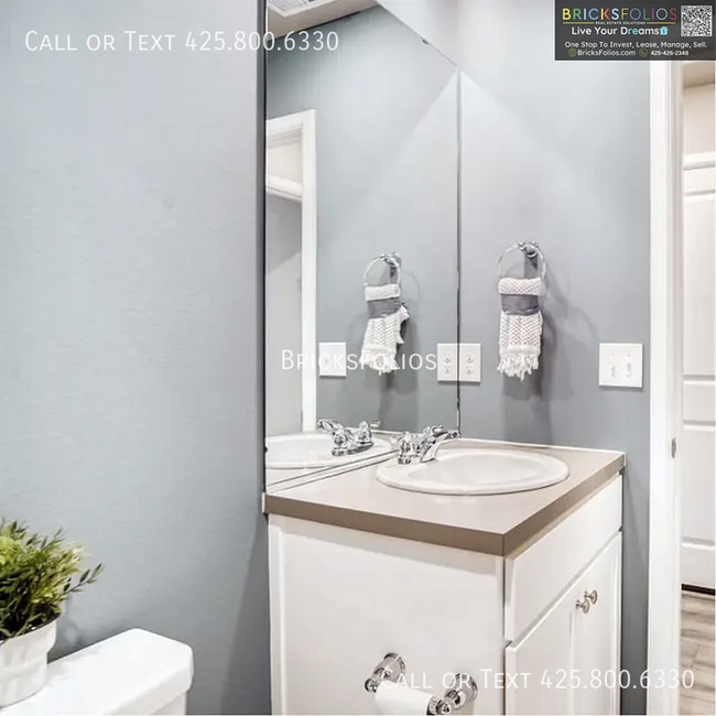 Building Photo - Picture Yourself Living in This Spacious Graham Home Designed for Comfortable Living