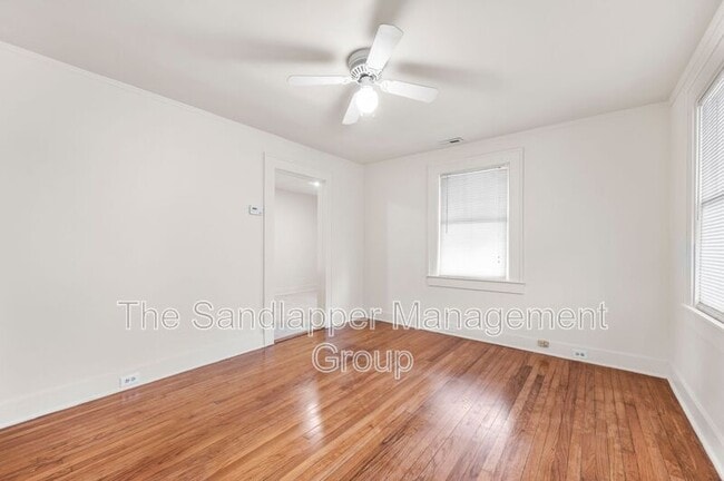 Building Photo - 2144 Banyan St