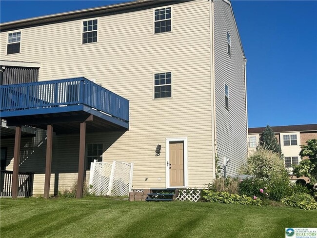 Building Photo - 3321 Carl Dr