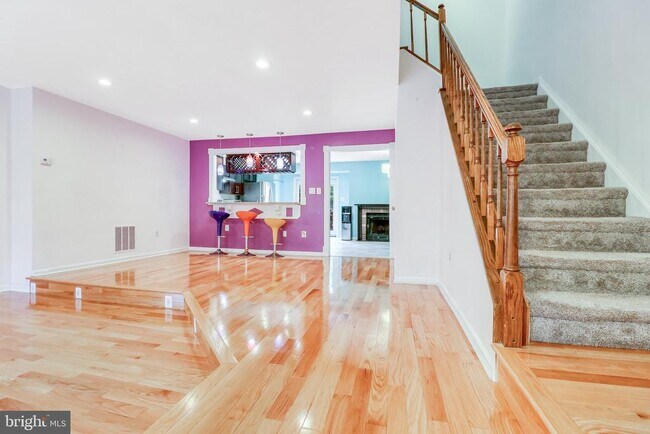 Building Photo - 3964 Rosebay Ct