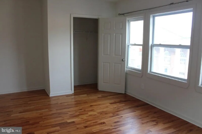 Building Photo - 56-58-58 S Broadway