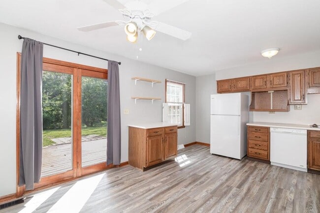 Building Photo - 614 Park Ridge Dr