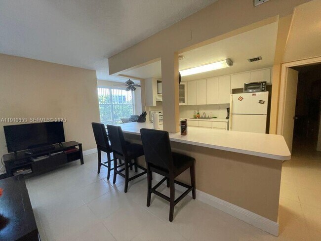 Building Photo - 17570 Atlantic Blvd