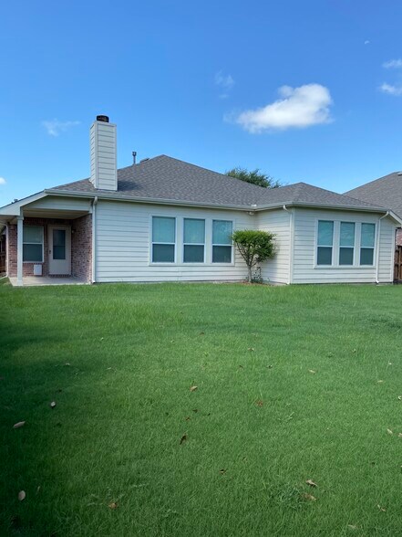 Building Photo - 112 Cherrytree Trl