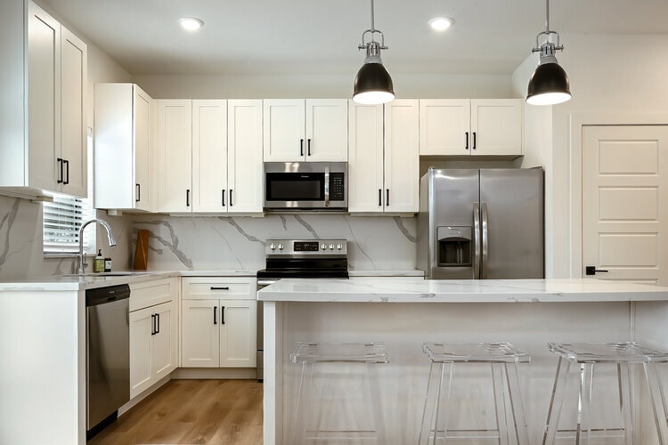 Building Photo - 6543 Marsh Ave