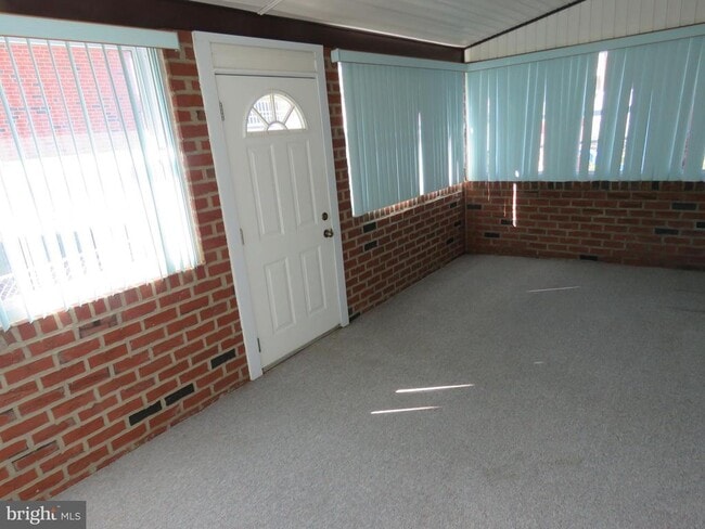 Building Photo - 12839 Elnora Rd