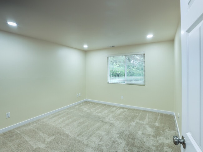 Building Photo - 20810 23rd Ave SE