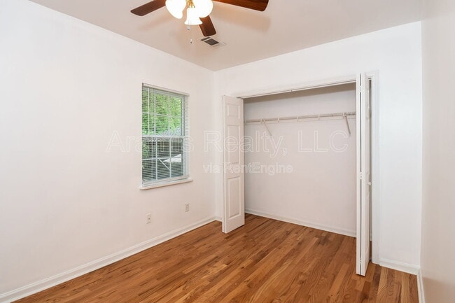 Building Photo - 83 Ormond St SE