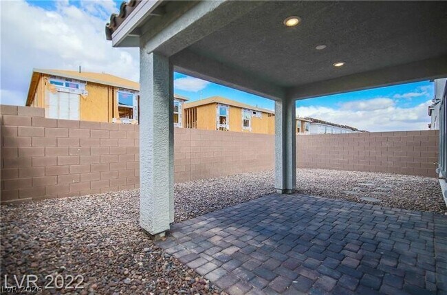 Building Photo - 8171 Calpena Ave