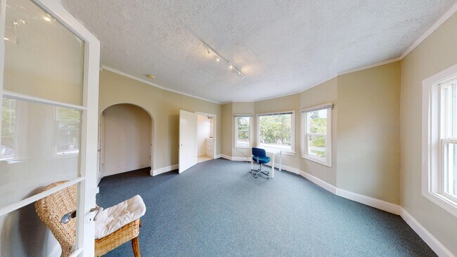 Building Photo - 2410 Dwight Way