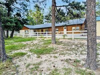 Building Photo - 12450 Donavan Ln