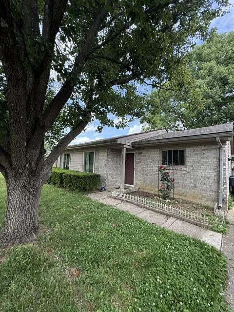 Building Photo - 3425 Featherston Dr