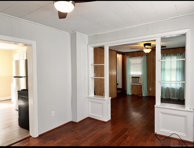 Building Photo - 22 Hodge Ave