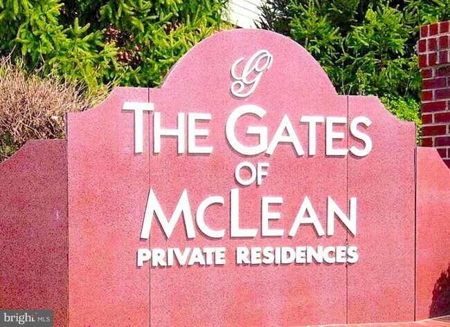 Building Photo - 1580 Spring Gate Dr.