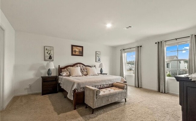 Building Photo - 3BR/2.5BA in Northport