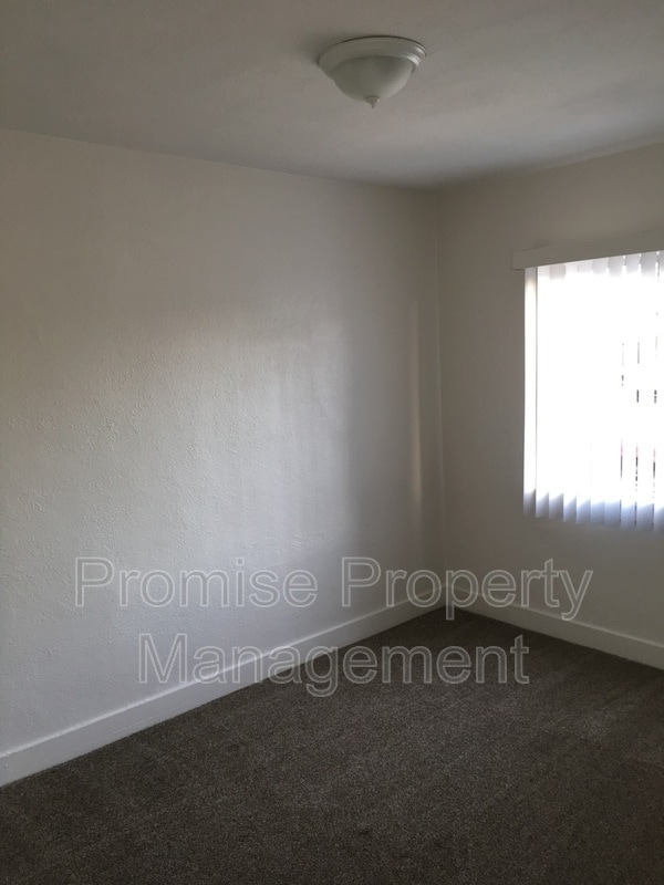 Building Photo - 606 Surfrider Way