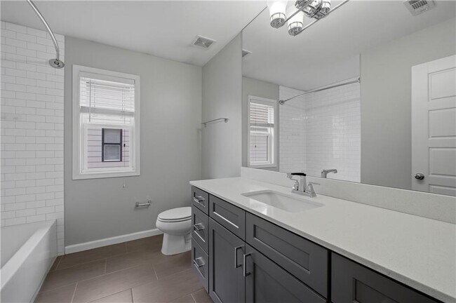 Building Photo - 2681 Oak Leaf Pl