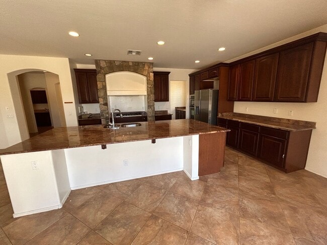 Building Photo - 11783 N 143rd Ave