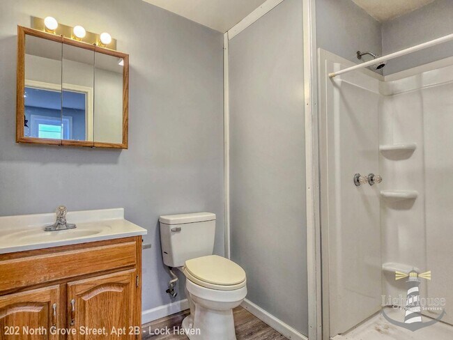 Building Photo - 201 E Church St