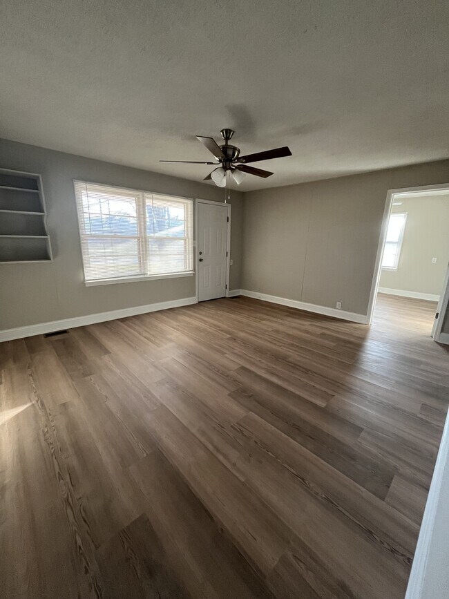 Building Photo - 4214 NC-182