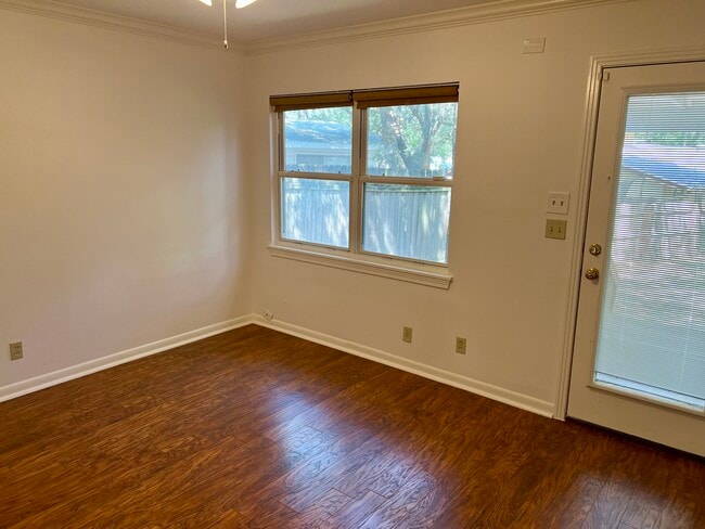 Building Photo - 1706 Virginia Ave