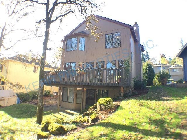 Building Photo - 7630 Ridgewood Dr