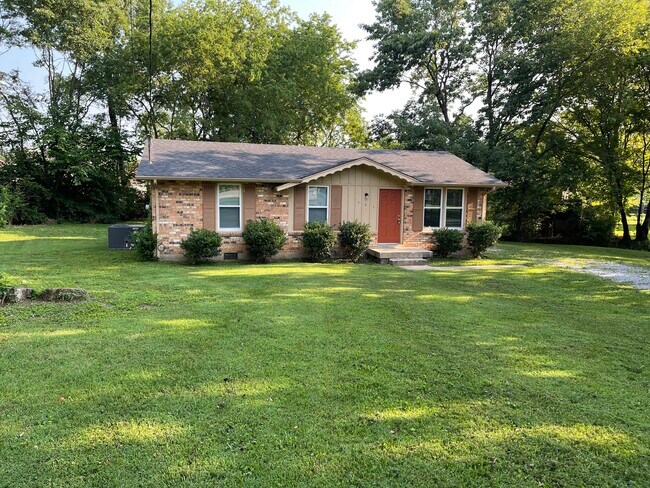 Building Photo - 141 Laurel Ct