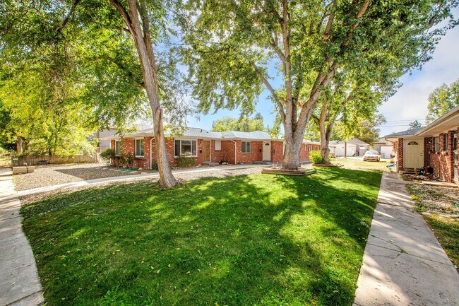 Building Photo - 1509 S Leadville Ave